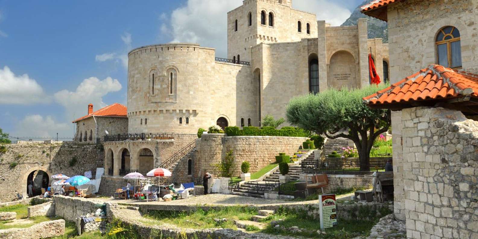 ville de Kruja en Albanie