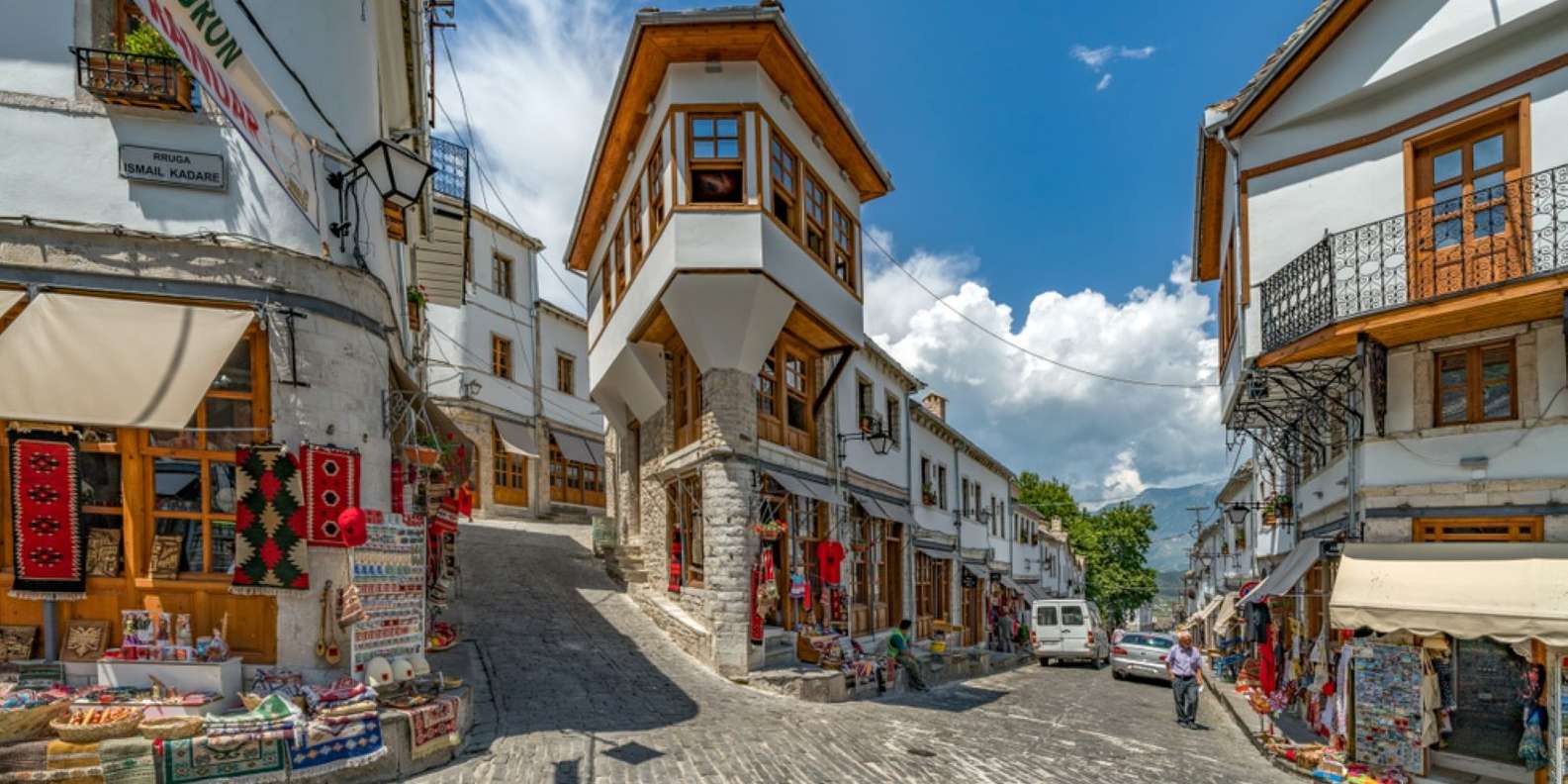 visite de Gjirokastër en Albanie