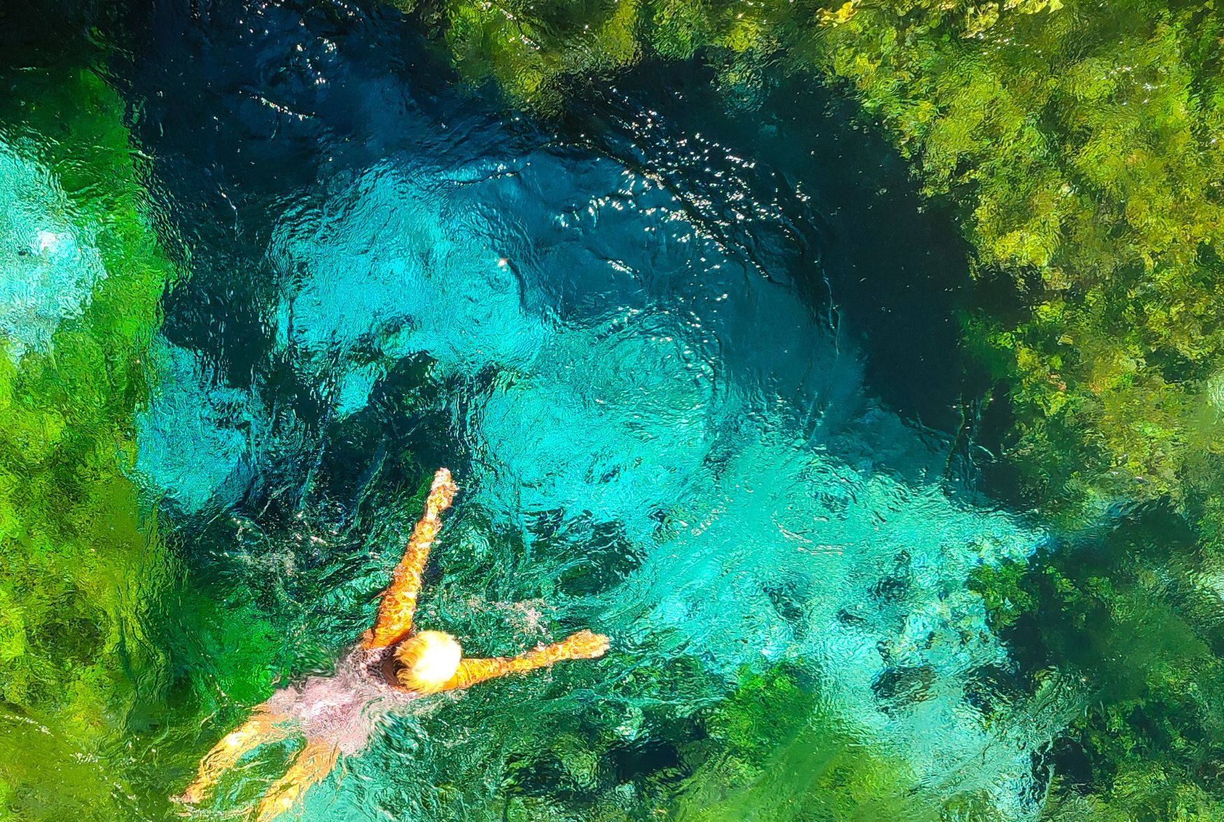 l'oeil bleu en Albanie