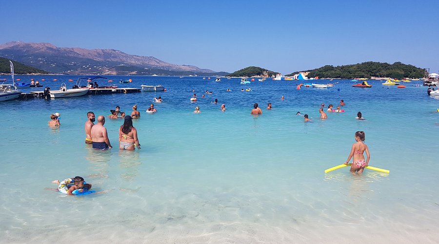 plage de Bora Bora à Ksamil en Albanie