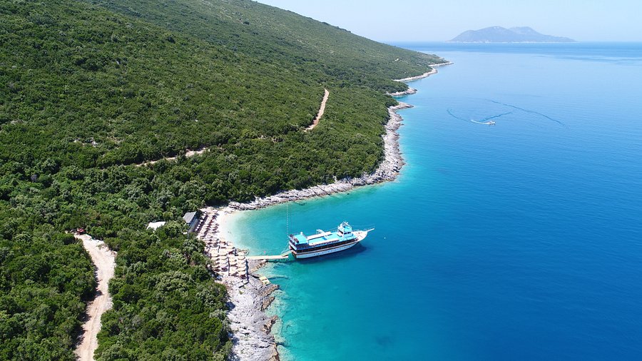 Excursion Karaburun et Sazan depuis Vlora Albanie